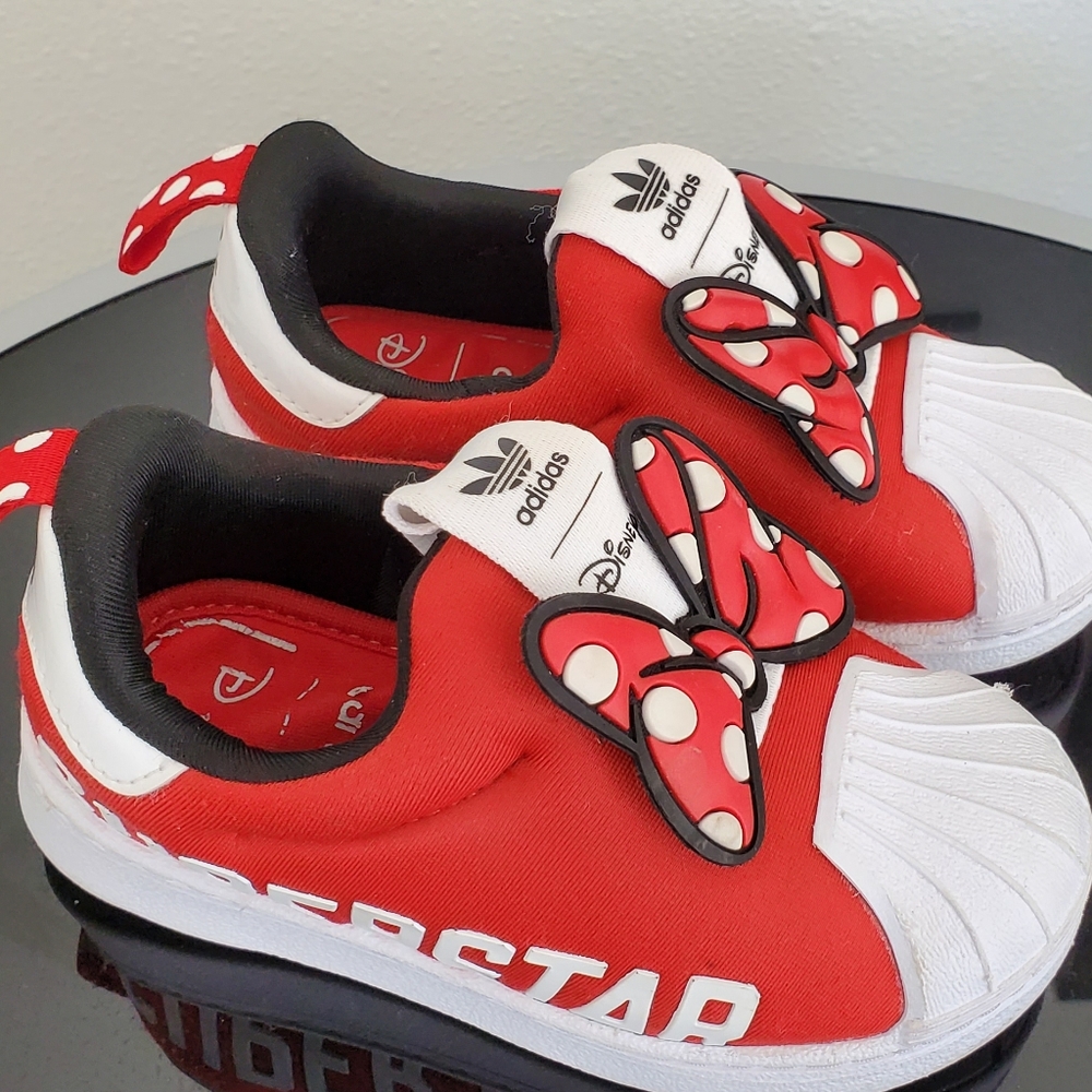 Adidas Superstar Minnie Mouse size 7